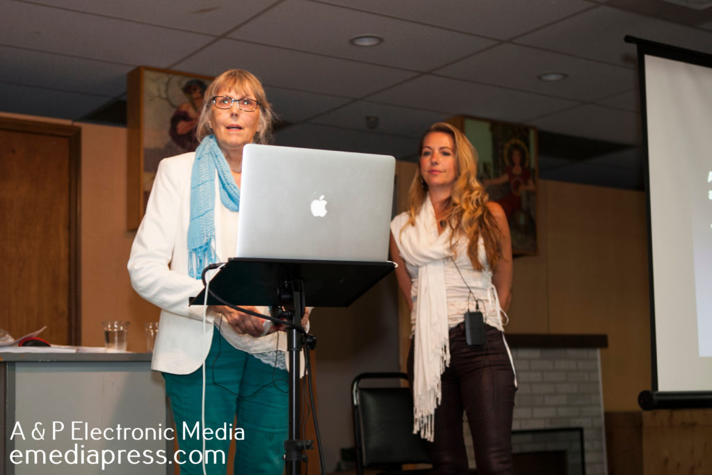 Jeane Manning & Susan Manewich