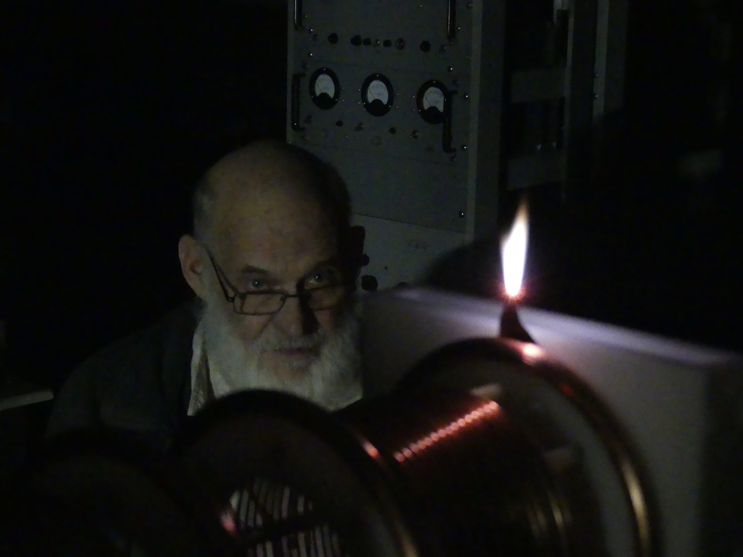 Eric Dollard Flame Speaker